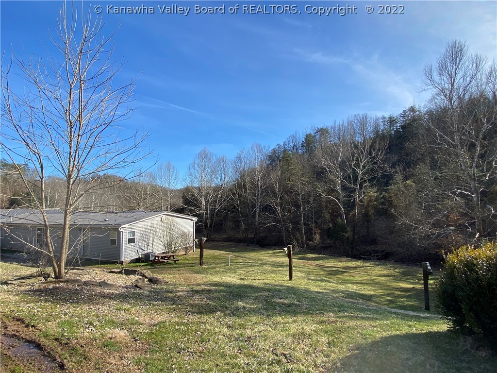 205 Kidd Road Ripley, WV 25271 - Photo 3 of 33 Gallery Image 3