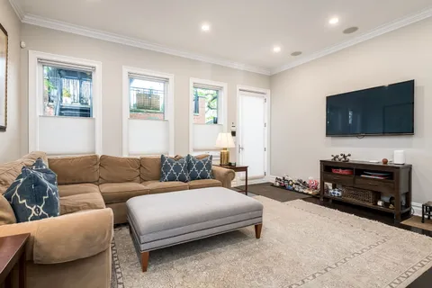 $2,000,000 | 1633 North Wolcott Avenue, Chicago, IL 60622