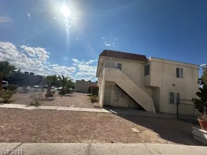 $1,099 | 1364 Pattee Circle, Unit D, Las Vegas, NV 89119
