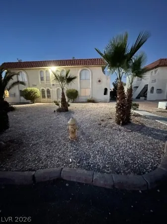 $1,099 | 1364 Pattee Circle, Unit D, Las Vegas, NV 89119