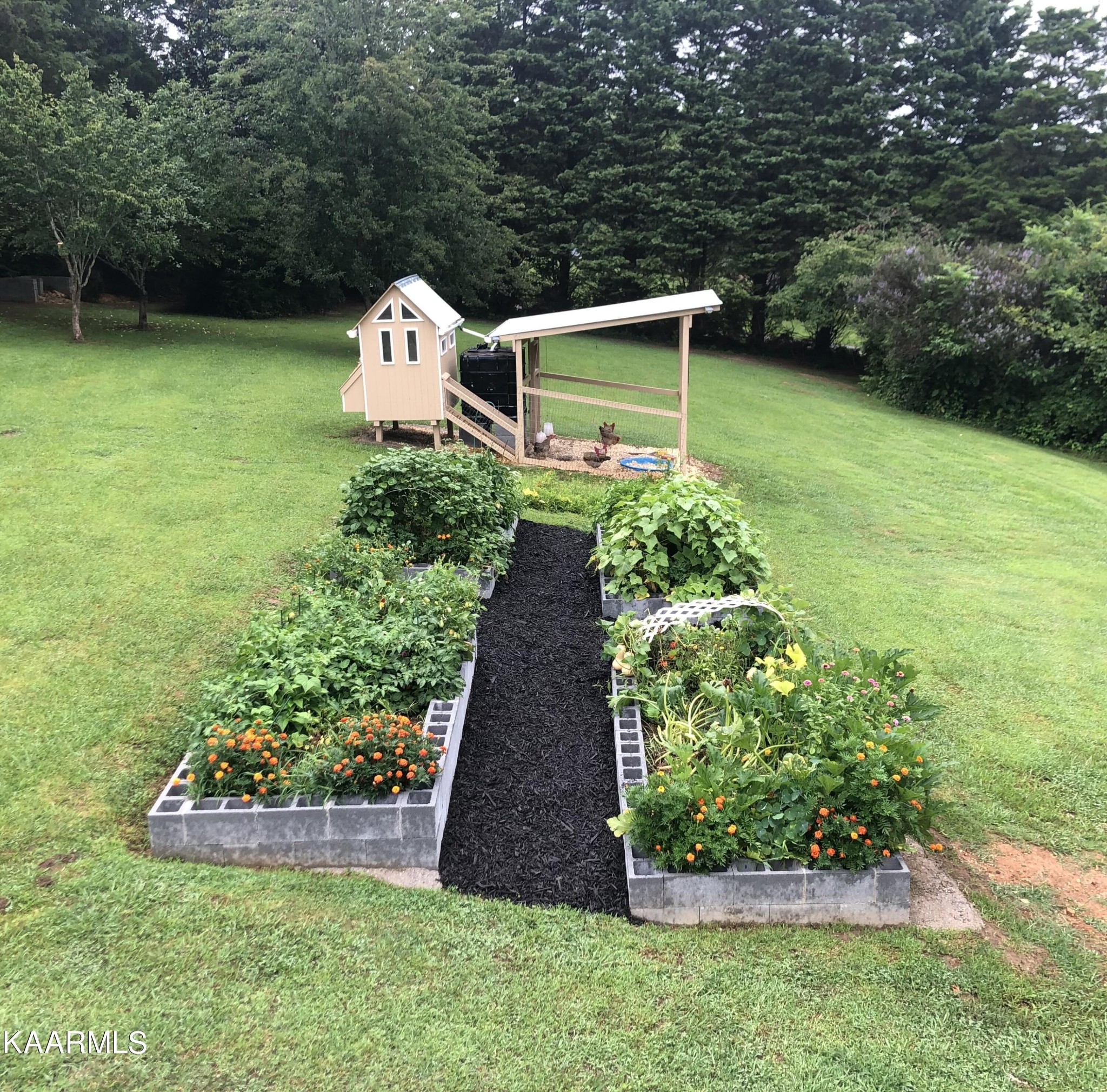 164 Pleasant View Loop Clinton, TN 37716 - Photo 28 of 34 Gallery Image 28