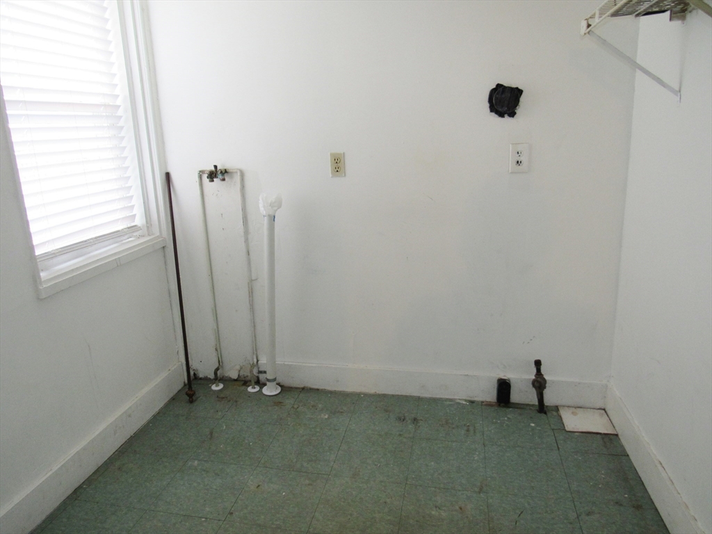3-5 Howard Street Nashua, NH 03060 - Photo 13 of 28 Gallery Image 13