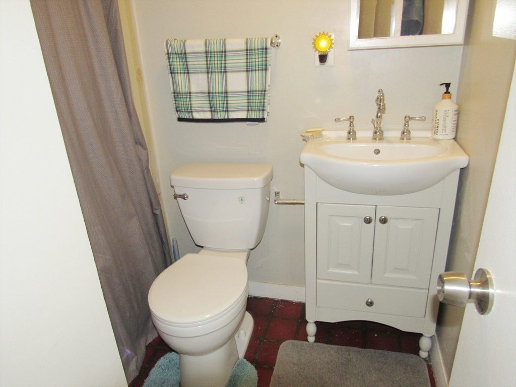 3-5 Howard Street Nashua, NH 03060 - Photo 20 of 28 Gallery Image 20