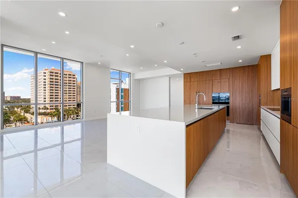 $4,995,000 | 111 Golden Gate, Unit 701, Sarasota, FL 34236