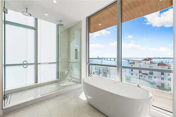 $4,995,000 | 111 Golden Gate, Unit 701, Sarasota, FL 34236