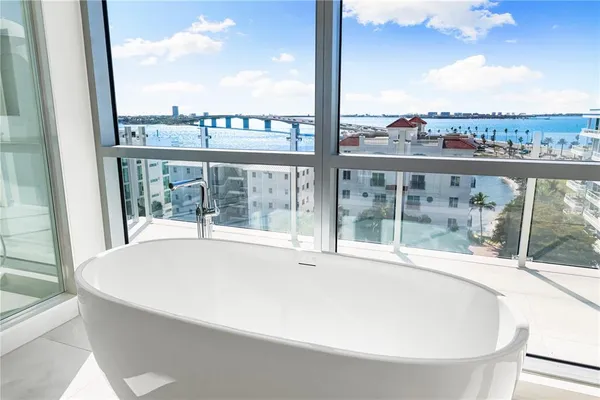 $4,995,000 | 111 Golden Gate, Unit 701, Sarasota, FL 34236