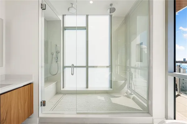 $4,995,000 | 111 Golden Gate, Unit 701, Sarasota, FL 34236