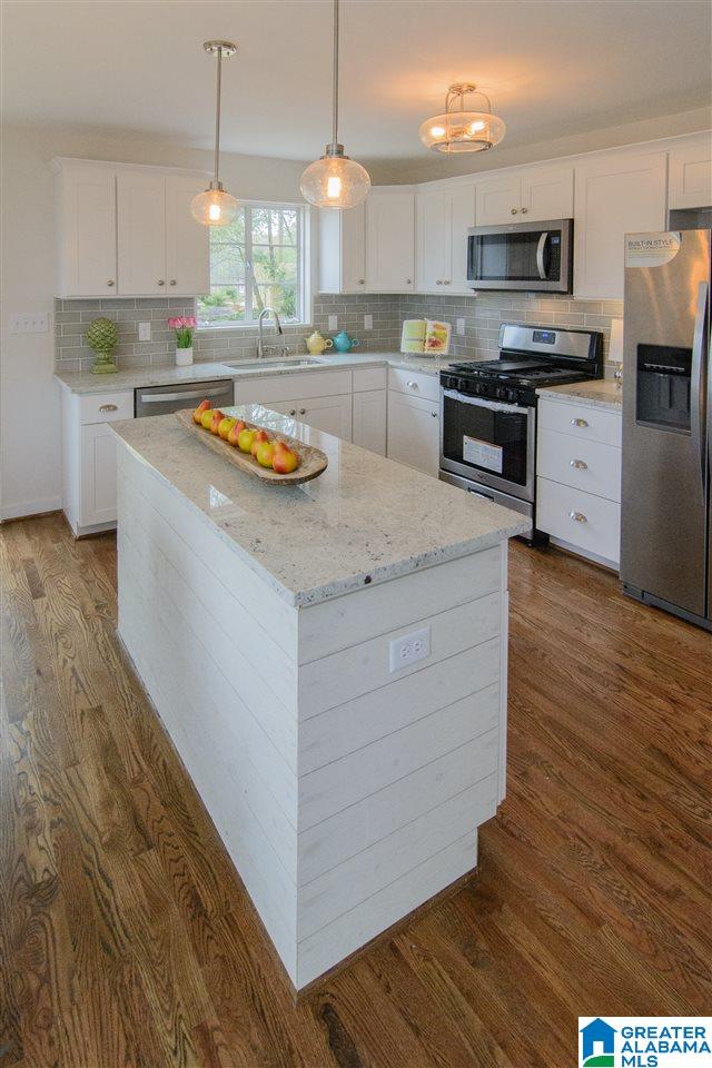 705 47th Street South Birmingham, AL 35222 - Photo 15 of 32