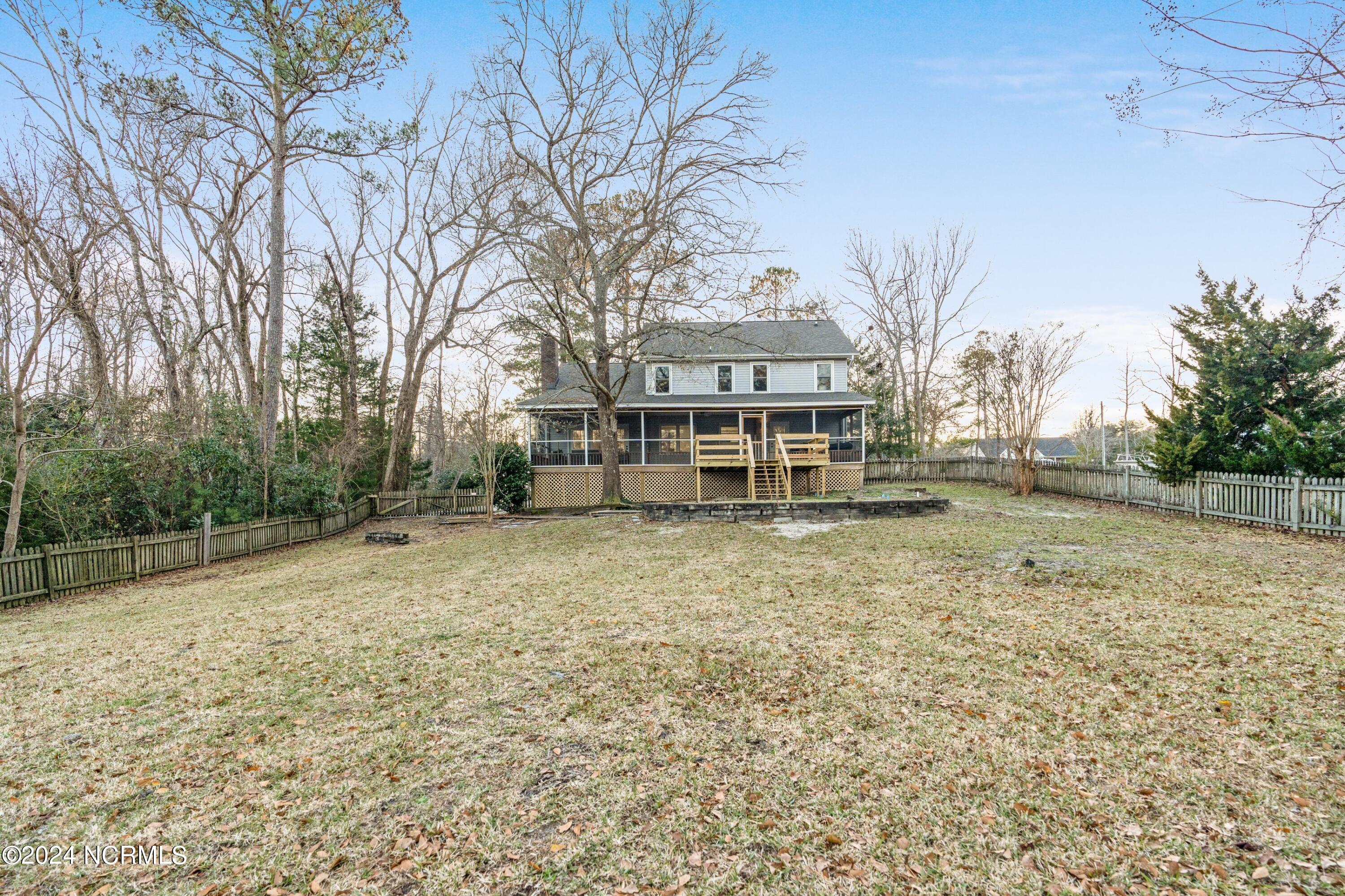 345 Hughes Road Hampstead, NC 28443 - Photo 36 of 43 037-345HughesRoad-Hampstead-NC-28443-SMA