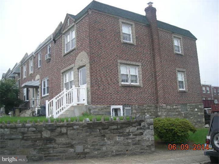 6142 Reach Street Philadelphia, PA 19111 - Photo 4 of 23 Exterior Side