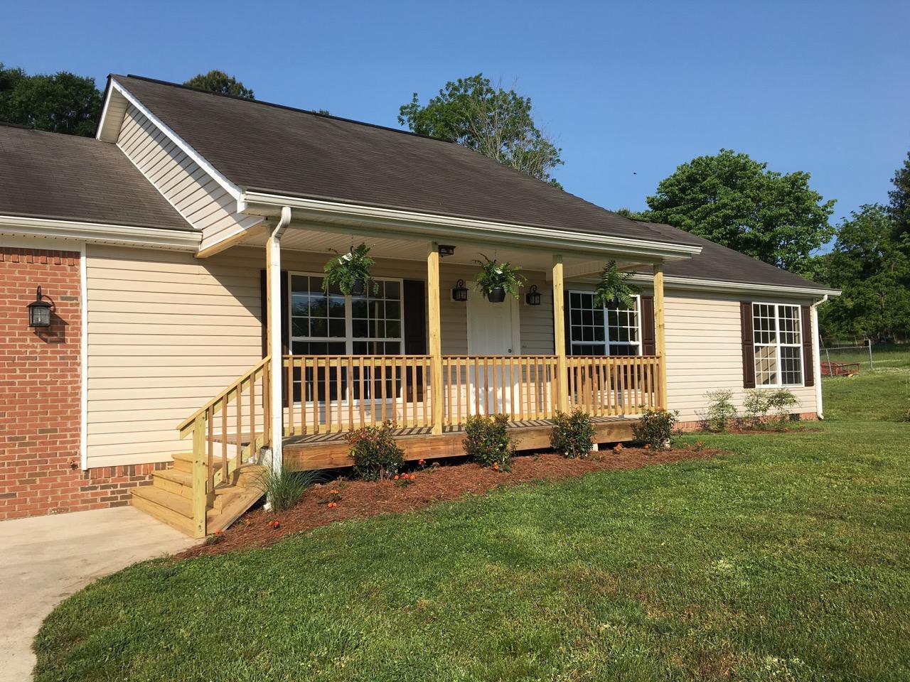 1620 Crabtree Road Hixson, TN 37343 - Photo 2 of 35 IMG_7513