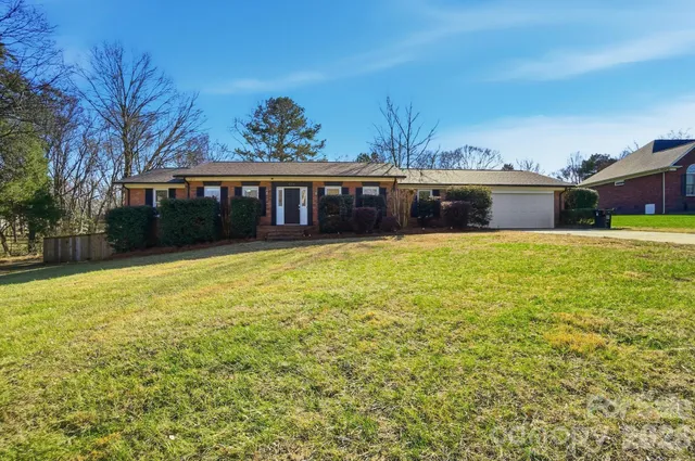 $450,000 | 4214 Glen Haven Drive Southwest, Concord, NC 28027