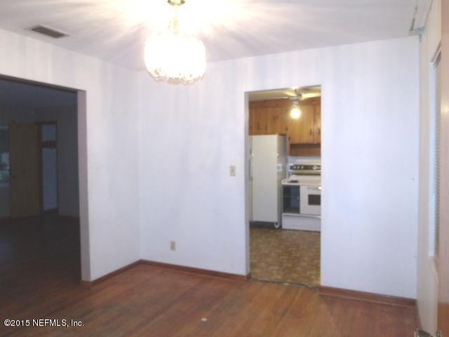 4503 Rainer Road Jacksonville, FL 32210 - Photo 4 of 10 dining room