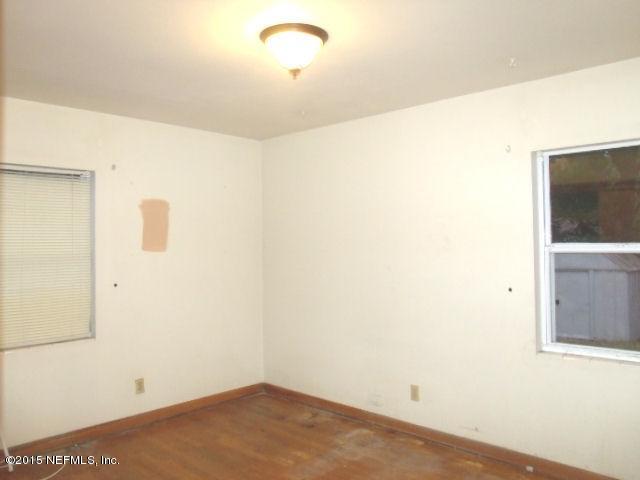 4503 Rainer Road Jacksonville, FL 32210 - Photo 5 of 10 bed room
