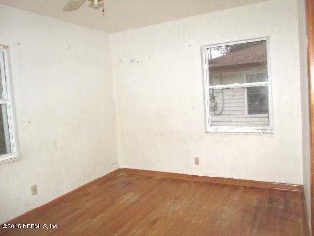 4503 Rainer Road Jacksonville, FL 32210 - Photo 7 of 10 2nd bed room
