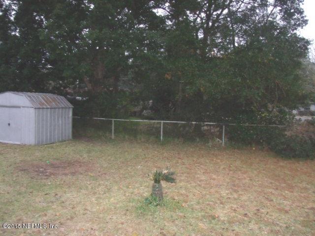 4503 Rainer Road Jacksonville, FL 32210 - Photo 10 of 10 back yard