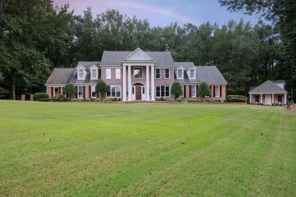 $1,195,000 | 10555 Sparkle Creek Cove, Eads, TN 38028