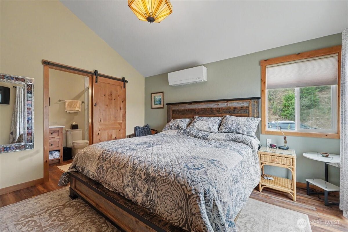 1386 South Lakeshore Road Chelan, WA 98816 - Photo 25 of 40