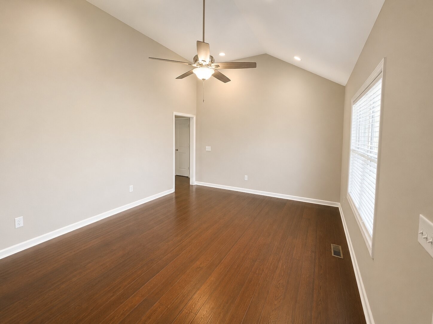 355 North Harris Road Portland, TN 37148 - Photo 3 of 13
