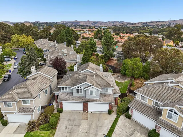 $668,000 | 11 Bonny Doone, Hercules, CA 94547