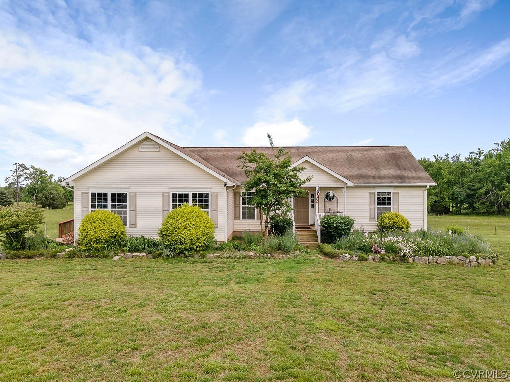 3042 East Courthouse Road Blackstone, VA 23824 - Photo 1 of 49 Gallery Image 1