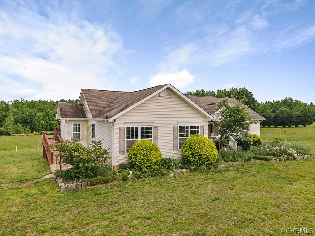 3042 East Courthouse Road Blackstone, VA 23824 - Photo 3 of 49 Gallery Image 3