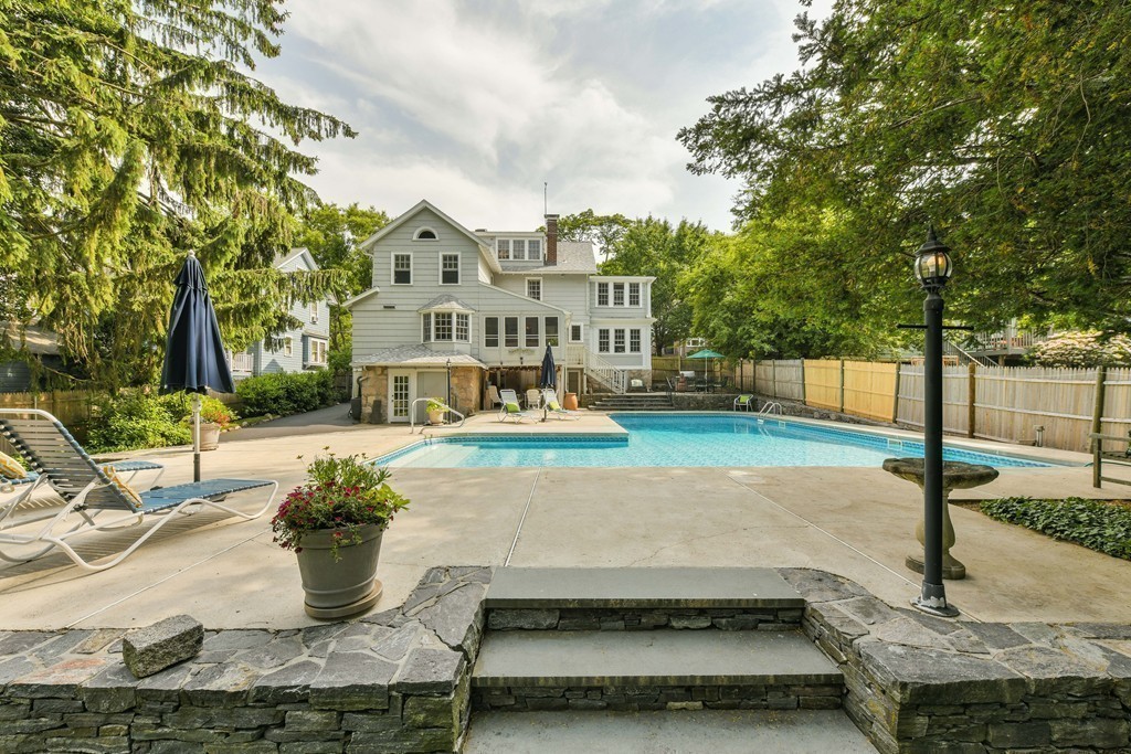 73 Westchester Road Boston, MA 02130 - Photo 20 of 27 Gallery Image 20