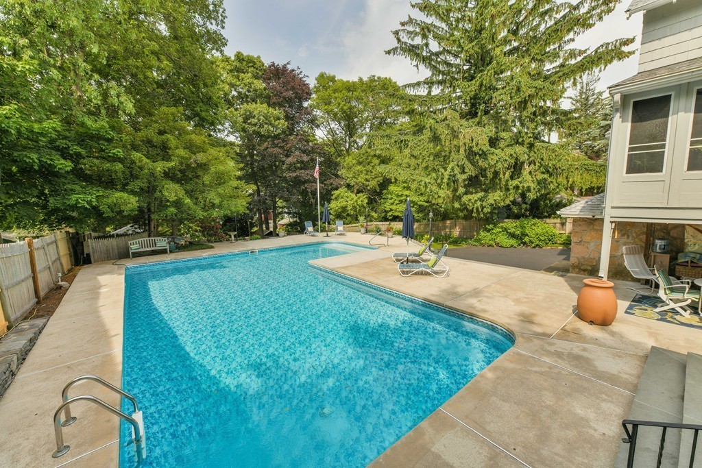 73 Westchester Road Boston, MA 02130 - Photo 24 of 27 Gallery Image 24