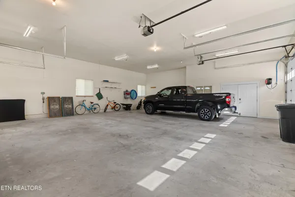 $1,790,000 | 2225 Ted Moore Road, Dandridge, TN 37725