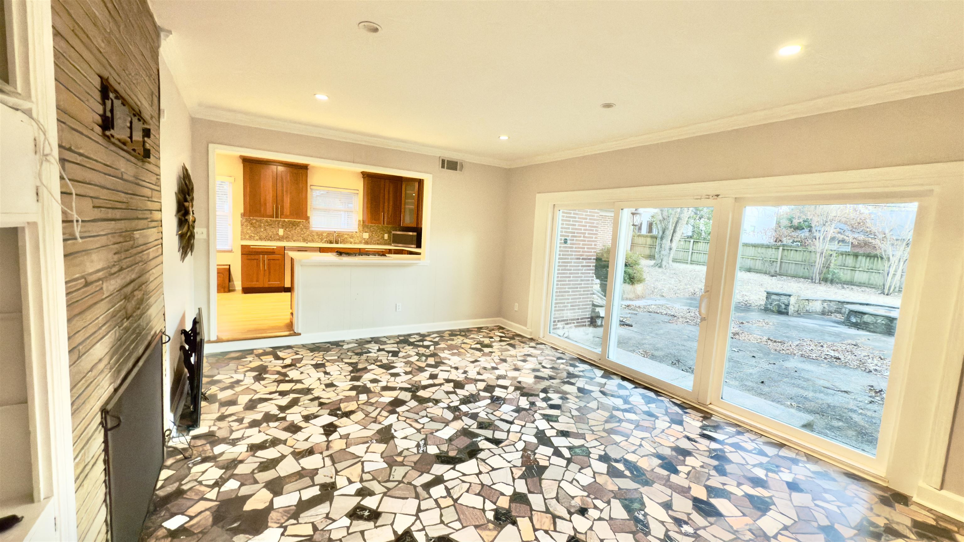 5209 Walnut Grove Road Memphis, TN 38117 - Photo 13 of 30 a bathroom with a sink and a large mirror
