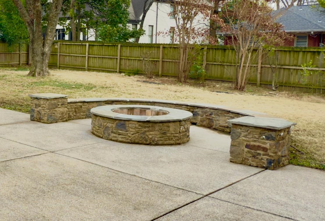 5209 Walnut Grove Road Memphis, TN 38117 - Photo 29 of 30 a view of backyard with wooden fence