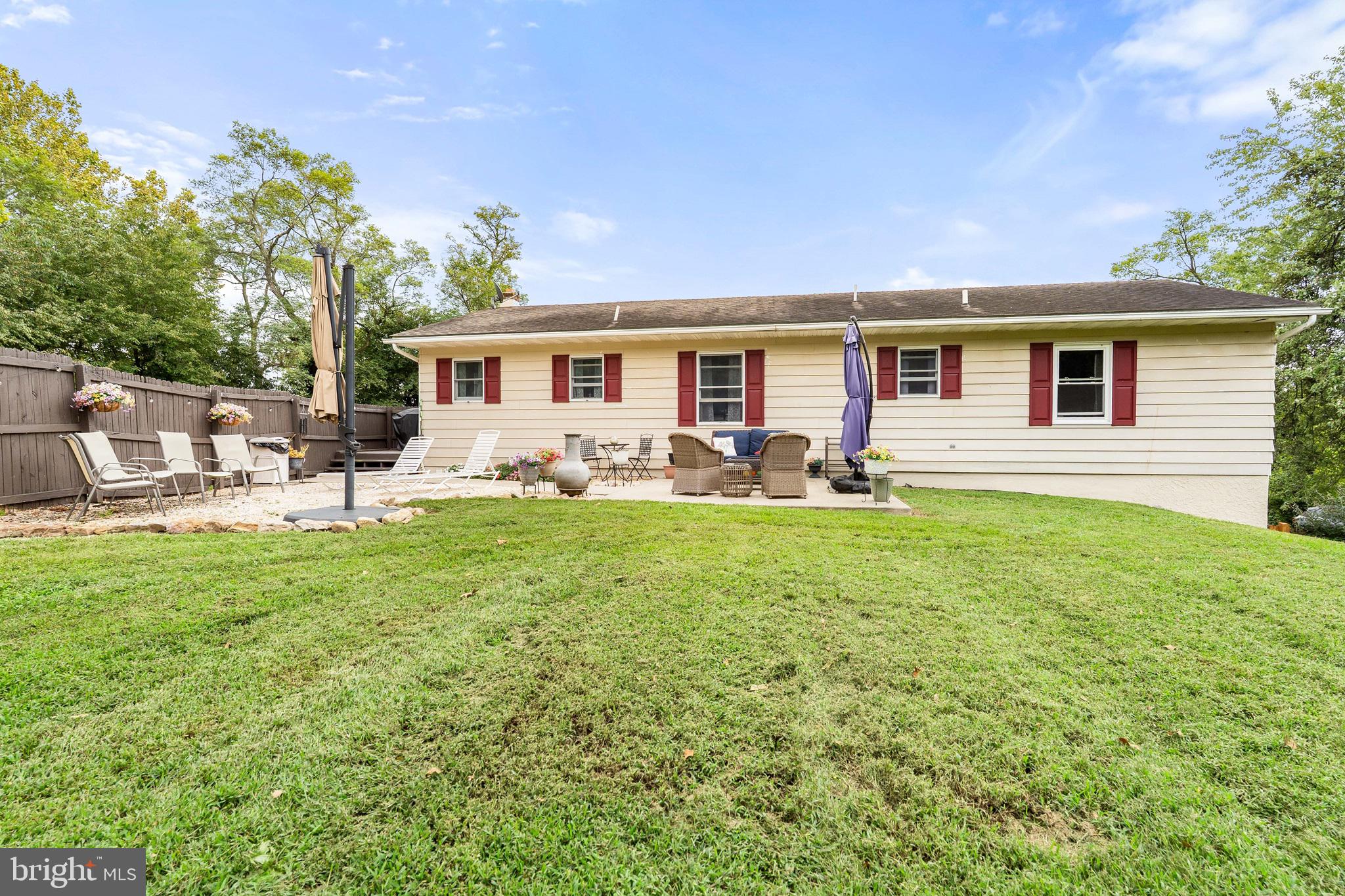 1405 Carpenters Point Road Perryville, MD 21903 - Photo 20 of 23 Backyard, patio with umbrella