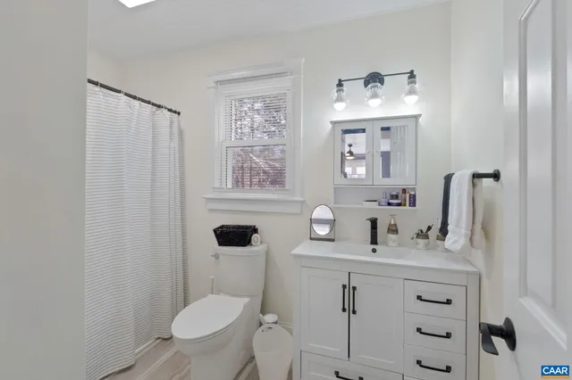 $325,000 | 1 Hatchechubee Road, Palmyra, VA 22963