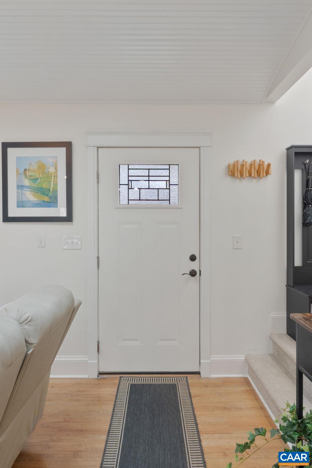 1 Hatchechubee Road Palmyra, VA 22963 - Photo 5 of 48 a view of a hallway with bathroom