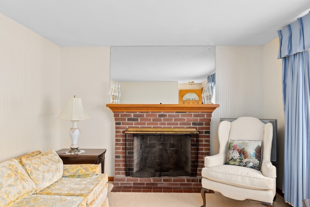 239 Moncrief Road Rockland, MA 02370 - Photo 8 of 34 Gallery Image 8