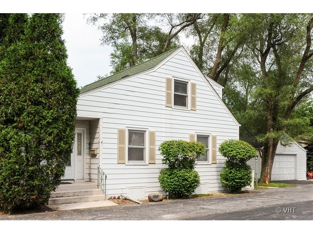201 North Happ Road Northfield, IL 60093 - Photo 2 of 2