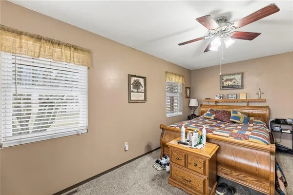 $245,000 | 213 Beech Street, Colony, KS 66015
