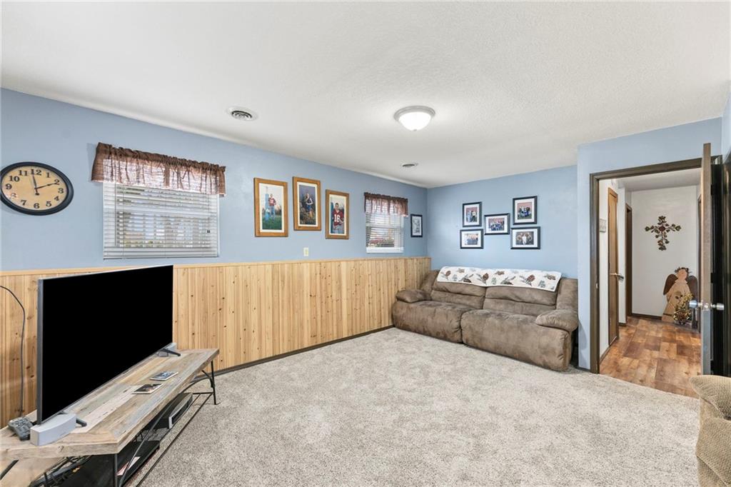 213 Beech Street Colony, KS 66015 - Photo 24 of 67