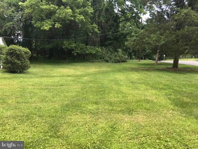 9510 Hall Road Rockville, MD 20854 - Photo 4 of 8 Gallery Image 4
