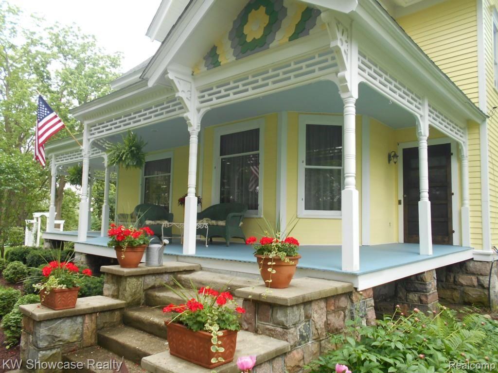 73827 Kanie Road Romeo, MI 48065 - Photo 34 of 51 Front porch