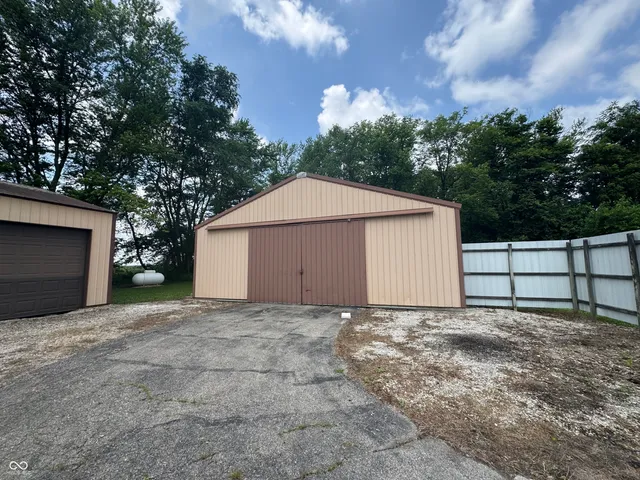 $340,000 | 301 East Street, Newtown, IN 47969