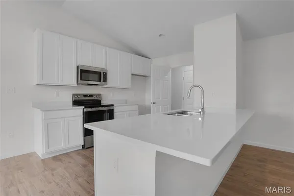 $308,870 | 1043 Clover Hill Drive, Sullivan, MO 63080