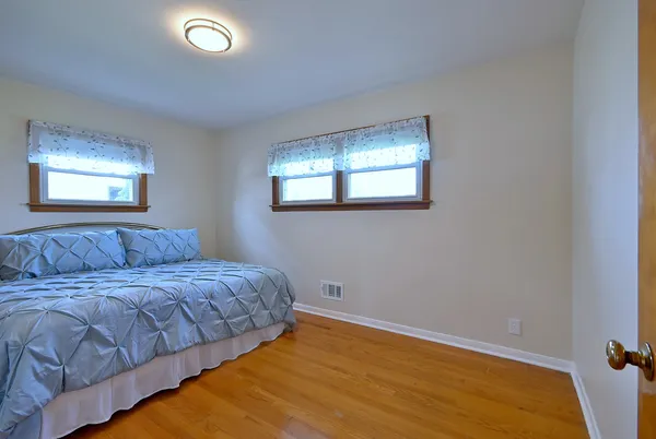 $449,900 | 8016 West Leland Avenue, Norridge, IL 60706