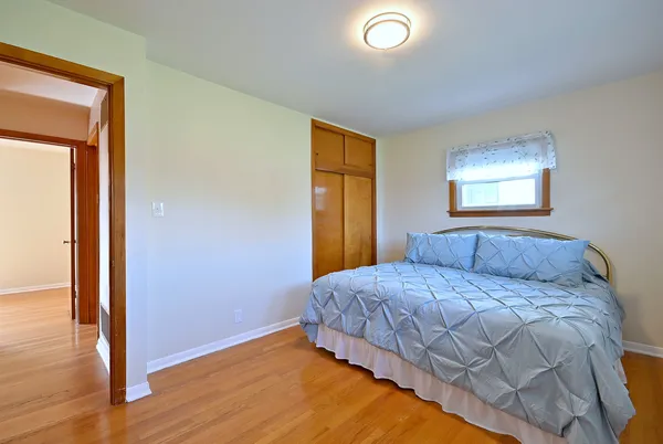 $449,900 | 8016 West Leland Avenue, Norridge, IL 60706