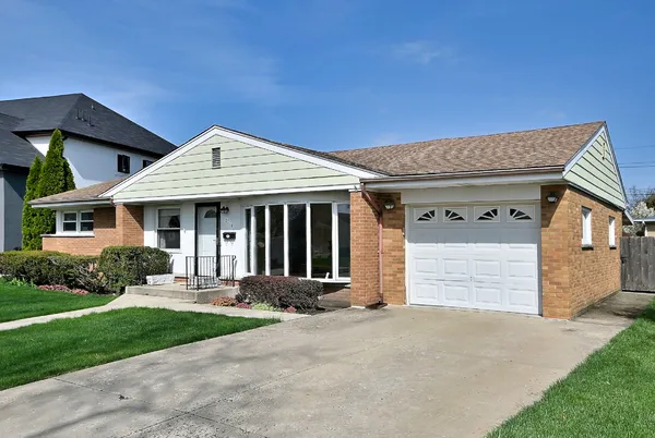 $449,900 | 8016 West Leland Avenue, Norridge, IL 60706