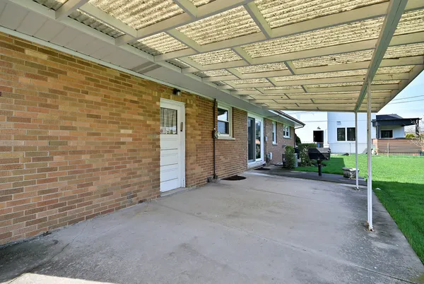$449,900 | 8016 West Leland Avenue, Norridge, IL 60706