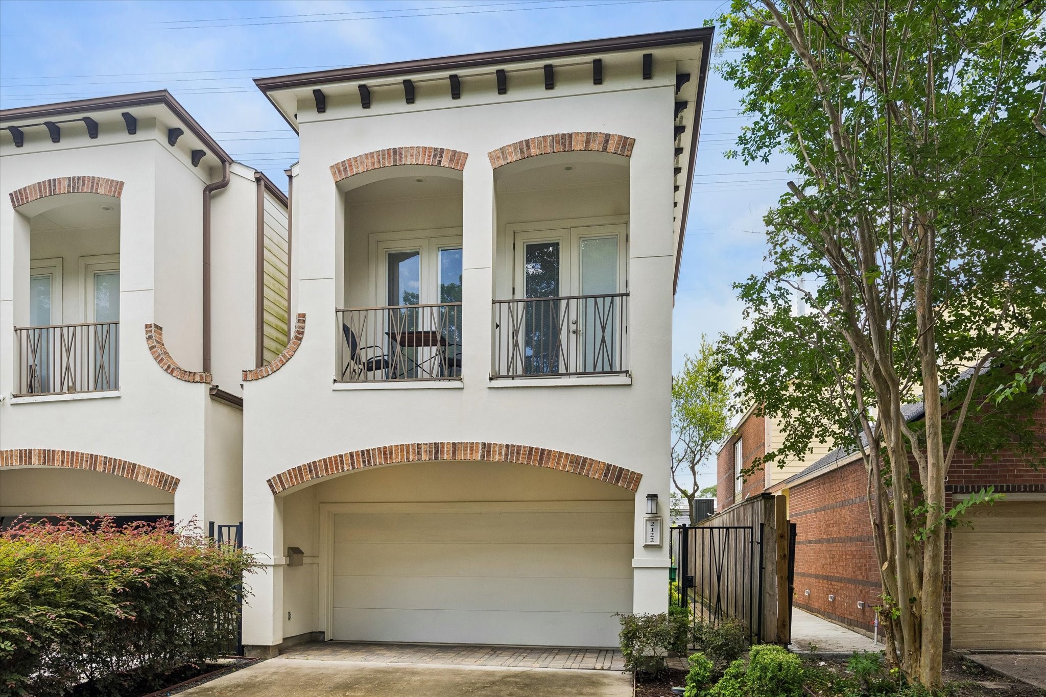 2122 Banks Street Houston, TX 77098 - Photo 1 of 19