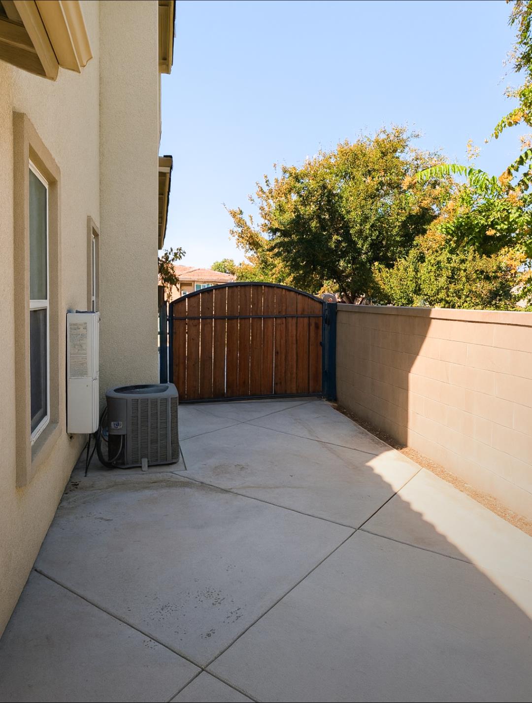 3492 Hampton Way Clovis, CA 93619 - Photo 47 of 58