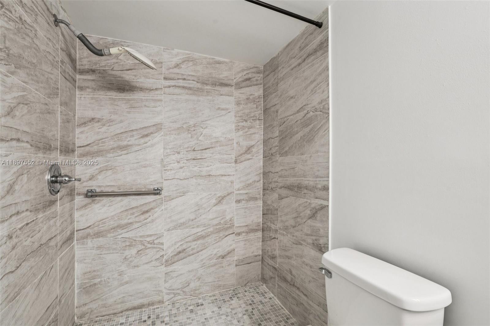 2981 North Nob Hill Road, Unit 108 Sunrise, FL 33322 - Photo 29 of 49