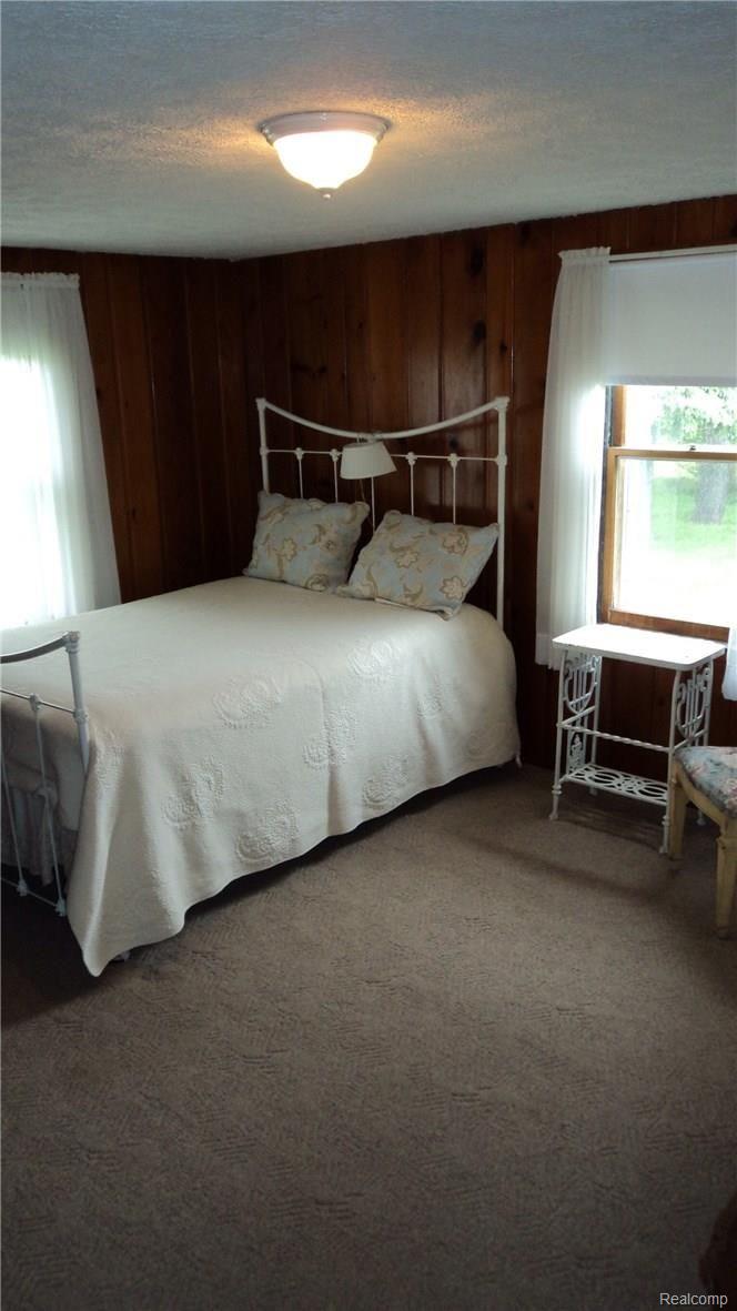 12337 Dunham Road Hartland, MI 48353 - Photo 12 of 17 image.jpg